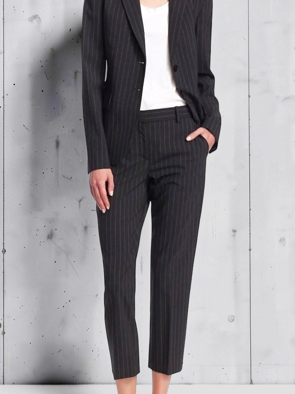 THEORY Wool Treeca Pinstripe Dress Pants Office Career Work Mid Rise Flat Front